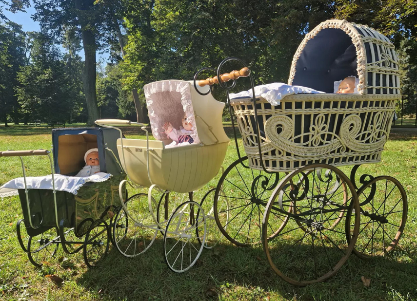 S kočárky do historie na zámku ve Světlé nad Sázavou