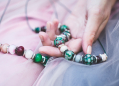 Hakubat - glass beads jewellery