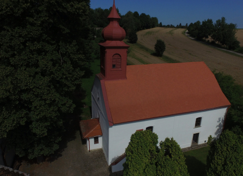 Kostel v Horních Dubenkách