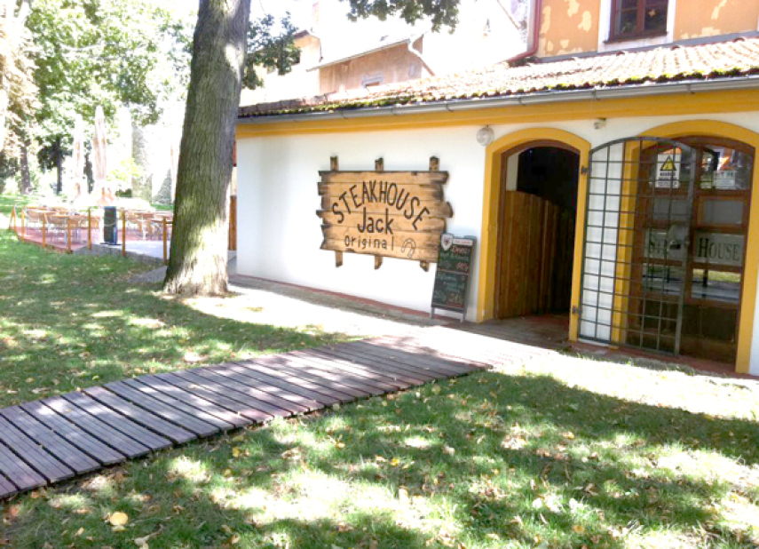 STEAKHOUSE JACK, JIHLAVA