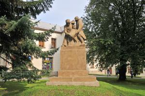 Archiv Vysočina Tourism sousoší Pohřeb v Karpatech