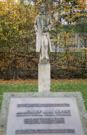 Jaroslav Loskot socha plk. Švece