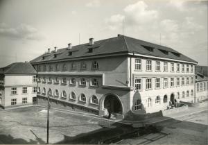 Pelhřimovské gymnázium bylo kdysi Masarykovými chlapeckými školami2
