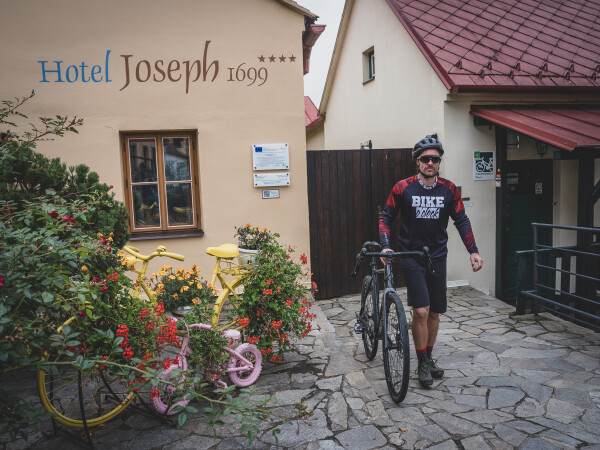 Etapa 3: Ze Žďáru nad Sázavou do Třebíče přes Velké Meziříčí (foto 1)