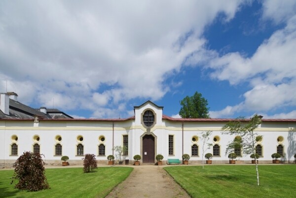 Galerie Kinských (foto 1)