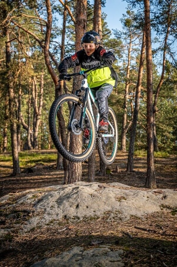 Adrex Base Camp (foto 1)