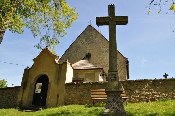 Kostel sv. Martina Dolní Město (foto 1)