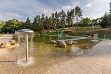 Přírodní koupací biotop Jemnice (foto 4)