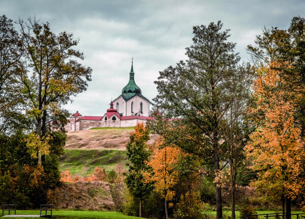 Poutní kostel sv. Jana Nepomuckého na Zelené hoře (foto 1)