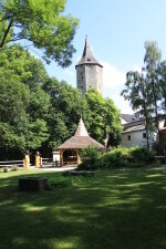 Věž hradu Roštejn (foto 2)
