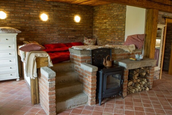 The farmstead in Bohuslavice (photo 1)