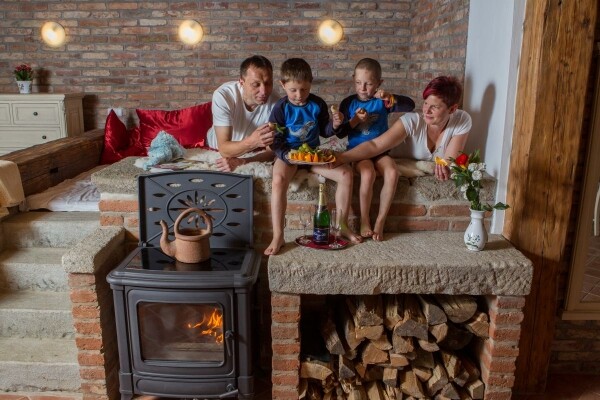 HOSPODÁŘSKÝ DVŮR BOHUSLAVICE (foto 1)