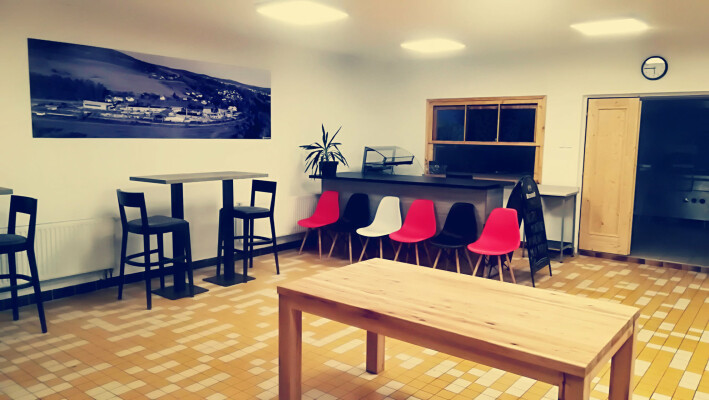 Büstro Montraz (foto 1)