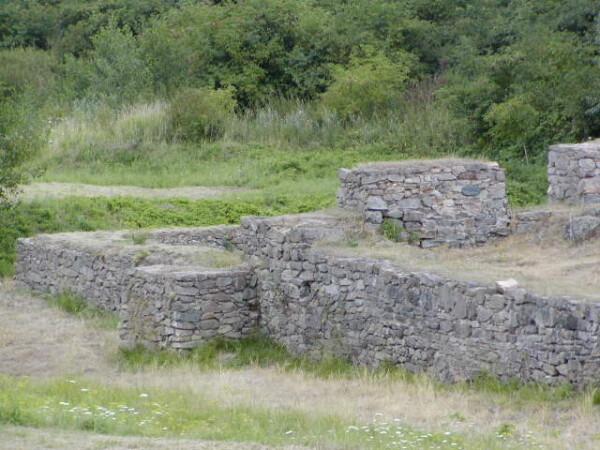 Mstěnice - zaniklá středověká ves s tvrzí (foto 1)