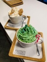 U bílé kočky a černého psa (foto 4)