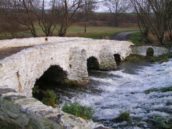 Kamenný most Moravské stezky Věžnice (foto 1)