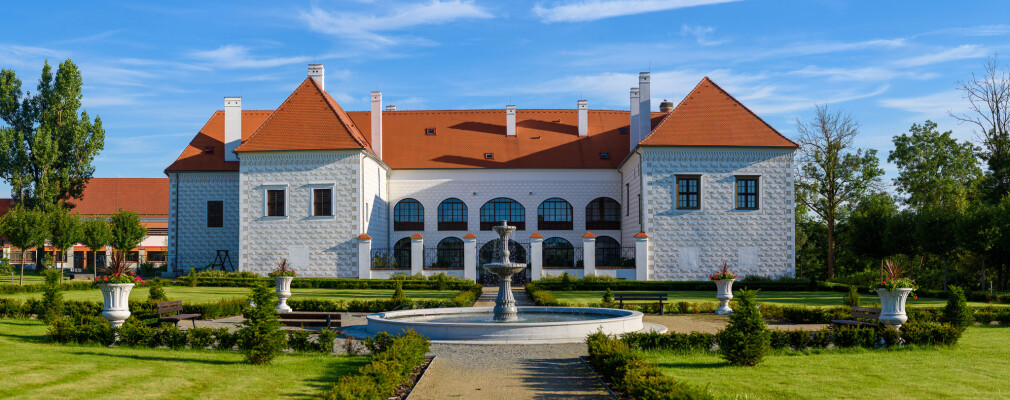 Hotel Chateau Valeč (photo 1)