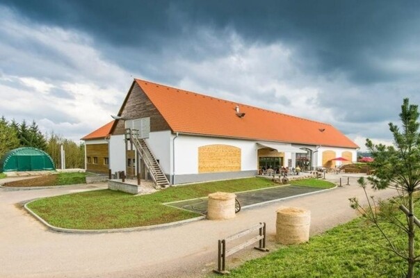 Mitrovský kemp (foto 1)