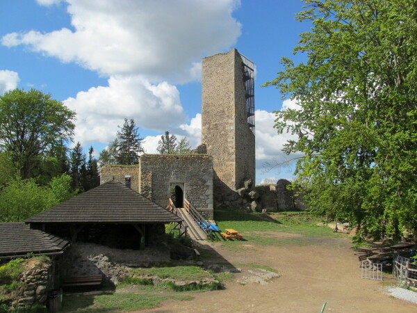 Hrad Orlík nad Humpolcem (foto 1)
