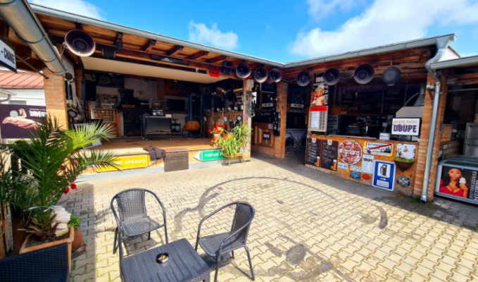 Apartmány  a Hostel DOUPĚ (foto 1)