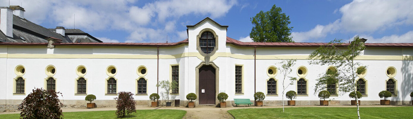 Klášterní konírna ve Žďáře nad Sázavou (foto 1)