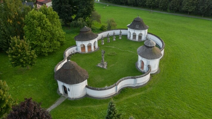 Dolní (morový) hřbitov ve Žďáře nad Sázavou (foto 1)