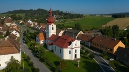 CHURCH OF ST. PETER AND PAUL IN HORNÍ BOBROVÁ (photo 4)