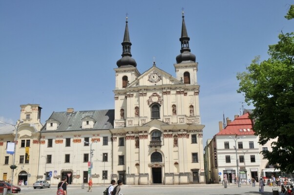 Kostel sv. Ignáce z Loyoly Jihlava (foto 1)