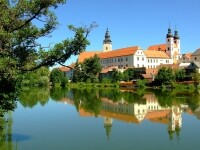 Jezuitský klášter s kostelem Jména Ježíš v Telči (foto 2)
