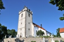 Kostel Nanebevzetí Panny Marie a sv. Gotharda v Budišově (foto 2)