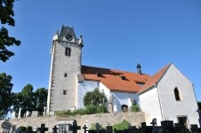 Kostel Nanebevzetí Panny Marie a sv. Gotharda v Budišově (foto 3)