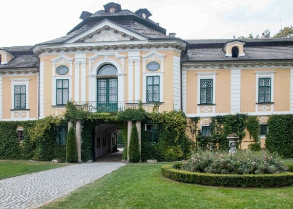 Zámek Úsobí (foto 1)