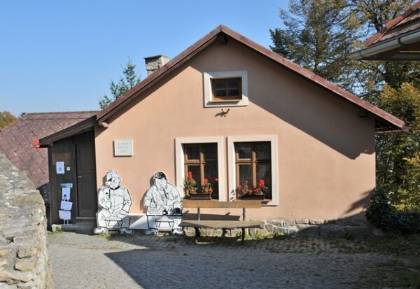 Památník Jaroslava Haška Lipnice nad Sázavou (foto 1)