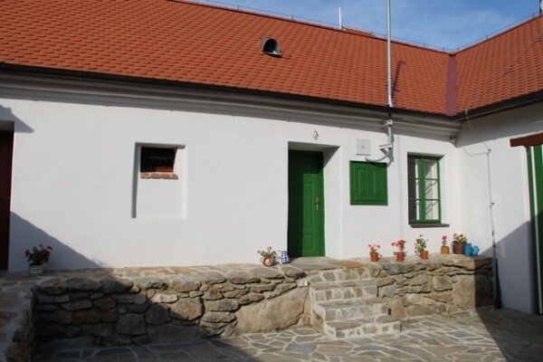 Rodný dům Jana Kubiše Dolní Vilémovice (foto 1)