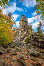 Lezení po Drátenické skále ve Sněžném (foto 2)