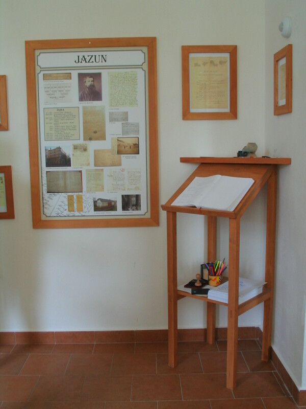 Metánovské muzeum – Kabinet profesora Hrona (foto 1)