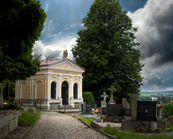 Kaple rodiny Schumpeter a Killian Třešť (foto 1)