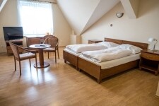 Šikland Zvole (foto 5)