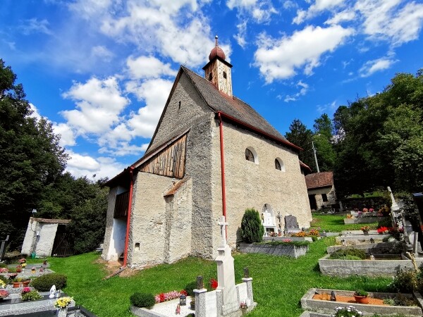 Kostel sv. Václava v Dolním Čepí (foto 1)