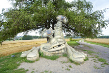 Putování po sochách Michala Olšiaka (foto 3)