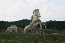 Putování po sochách Michala Olšiaka (foto 5)