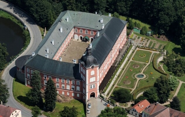 Městské muzeum a zámek Kamenice nad Lipou (foto 1)