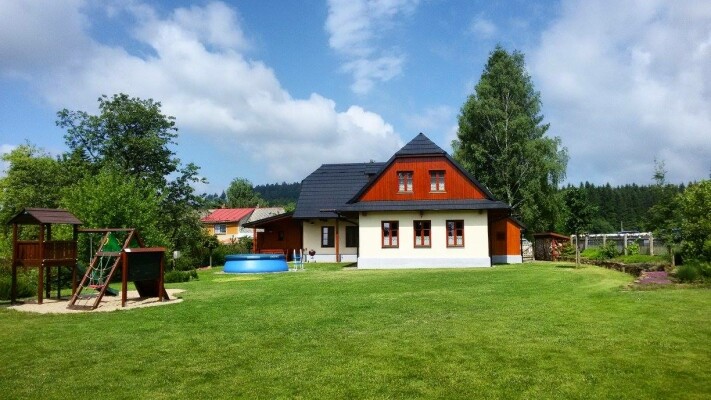 CHALUPA ZA HUMNY (foto 1)