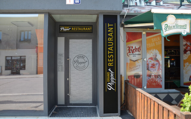 GRAND RESTAURANT POPPET (foto 1)