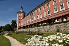 Zámek Kamenice nad Lipou – Hledej hračku a Pod parou (foto 8)