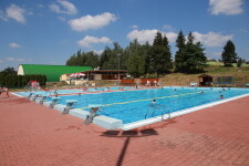 Koupaliště Bystřice nad Pernštejnem (foto 2)