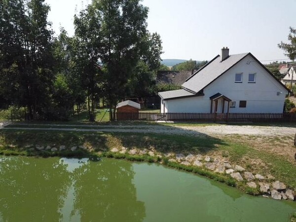 Chalupa ve Sněžném (foto 1)