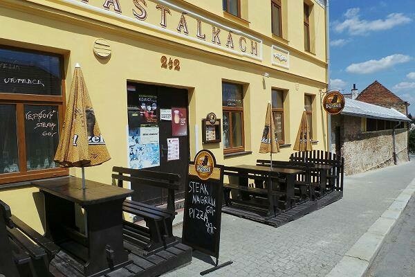 RESTAURACE NA MAŠTALKÁCH (foto 1)