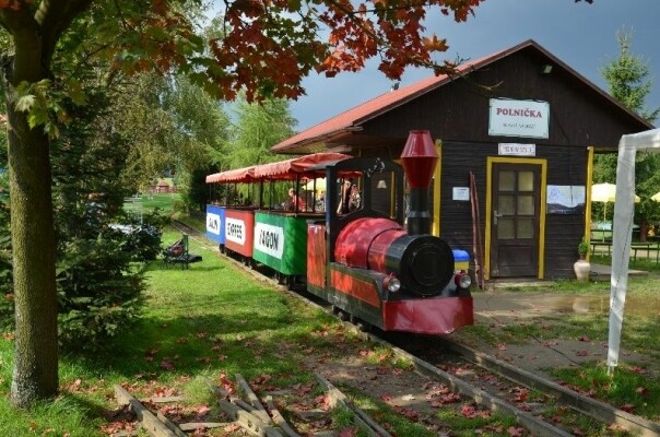 Vagón salon expres zábavní park Polnička (foto 1)