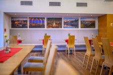 RESTAURACE MOLEKULA (foto 2)